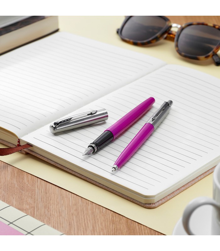 Parker Jotter Originals stylo bille | finition magenta classique | pointe moyenne | encre bleu | sous blister recyclable