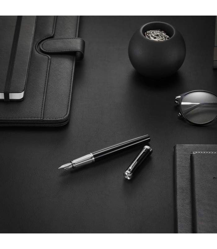 Parker Ingenuity Fountain Pen | Core Collection | Black with Chrome Trim | Medium Nib | Black Ink | Gift Box