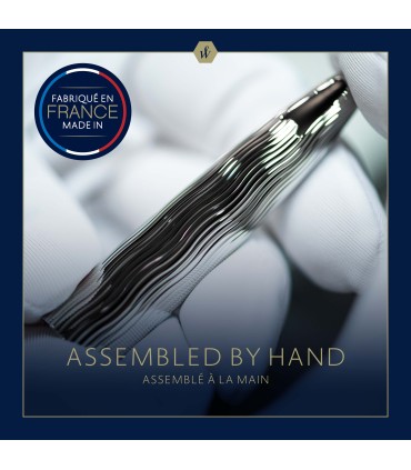 Waterman Expert Fountain Pen | Metal & Blue Lacquer | Chiselled Cap | Stainless Steel Fine Nib | Blue Ink | Gift Box